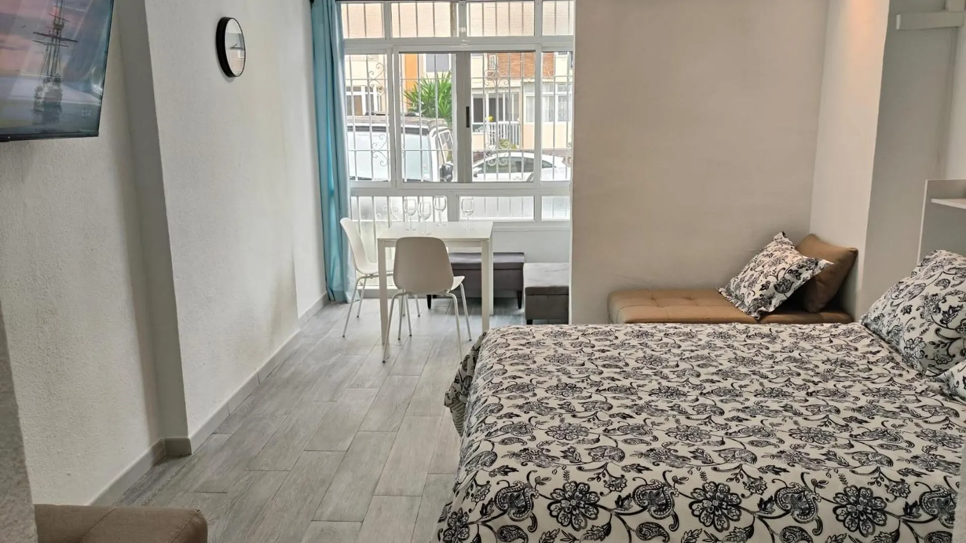 Agata 6 - 24H Reception Apartment Benalmadena 0*,  Spain